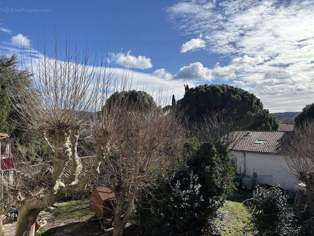 Appartement à GANGES