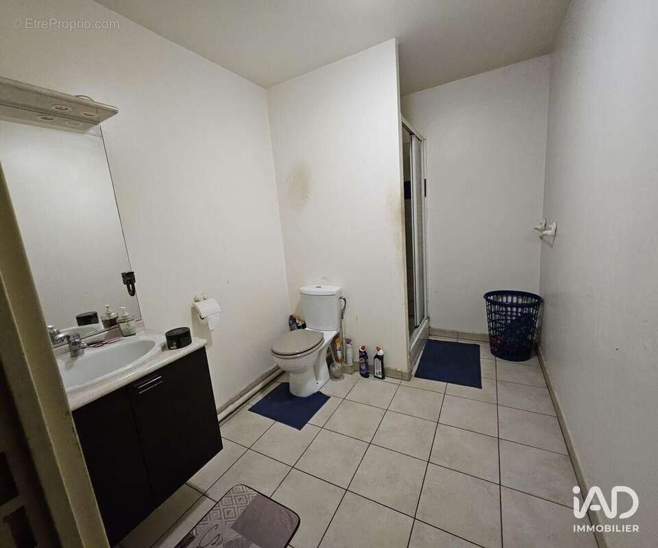 Photo 2 - Appartement à SAINT-DENIS