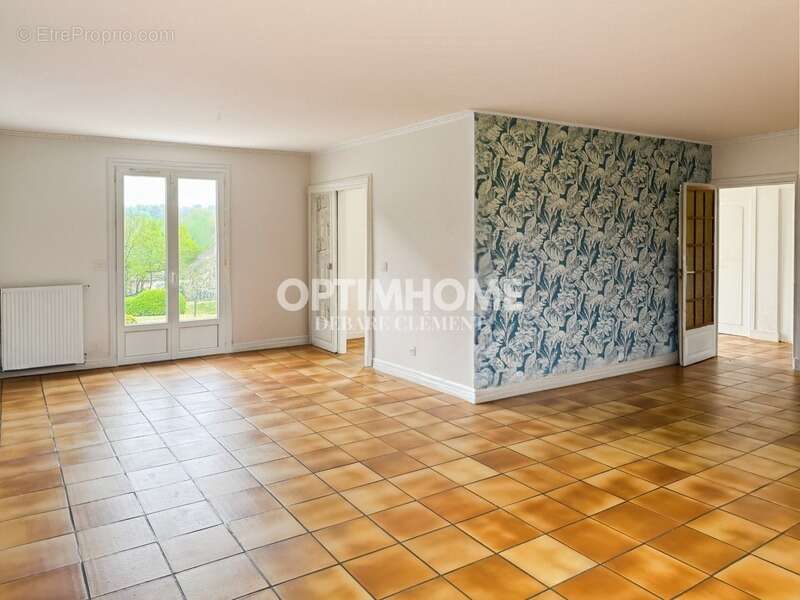 Maison à SAINT-JEAN-DE-THOUARS