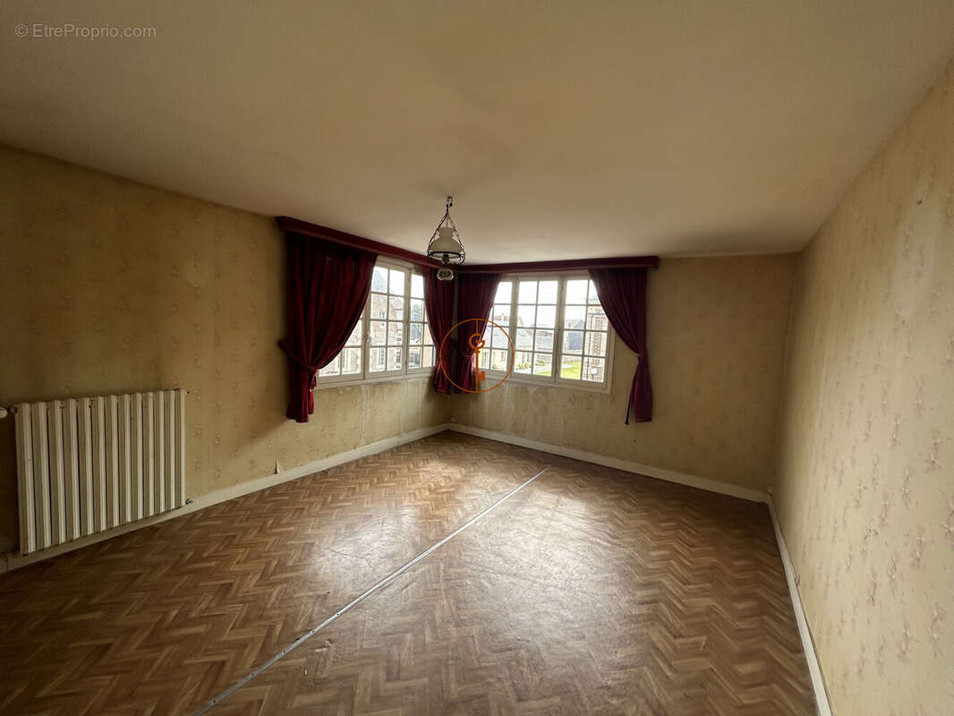 Maison à GONNEVILLE-LA-MALLET