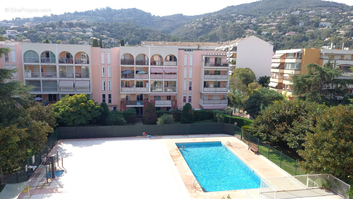 Appartement à MANDELIEU-LA-NAPOULE