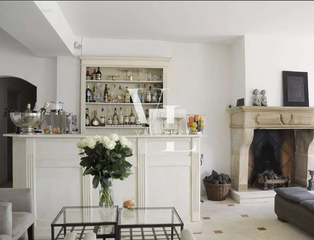 Maison 614 m² à Grimaud  - photo 17