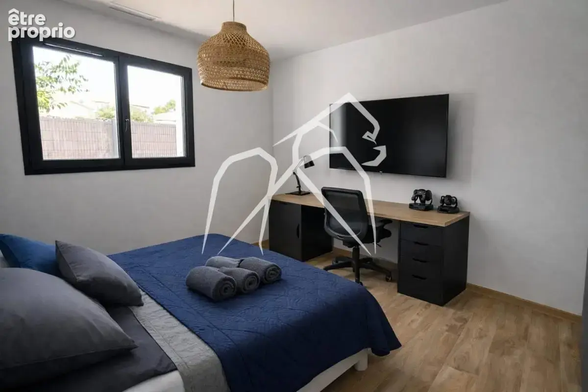 Villa contemporaine 6 pièces  190m²  piscine  lattes (34970) - photo 14