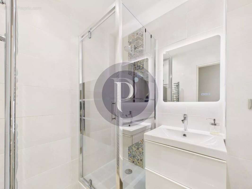 Appartement à LE PLESSIS-ROBINSON