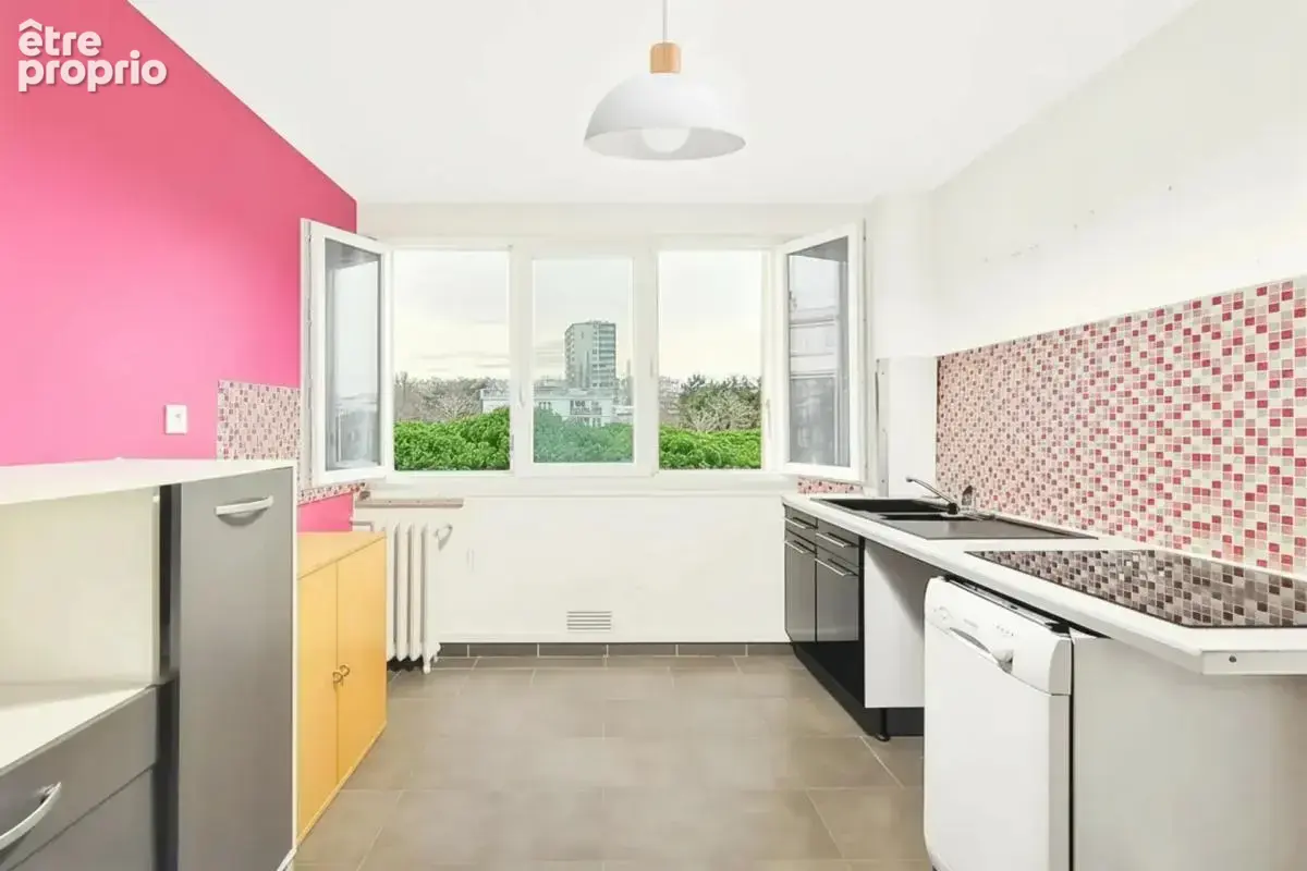 Appartement 4 pièces de 67m² à Ris-Orangis - Centre ville - photo 3