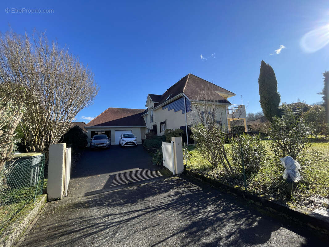 Maison à IDRON