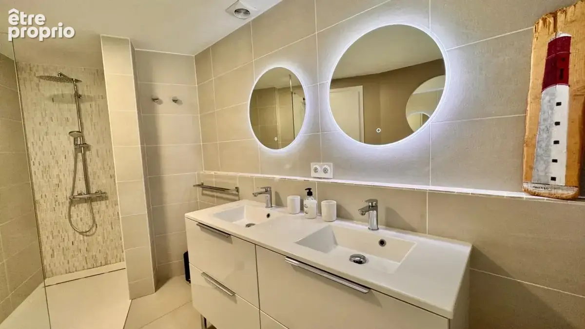 Villa lumineuse avec piscine - photo 9