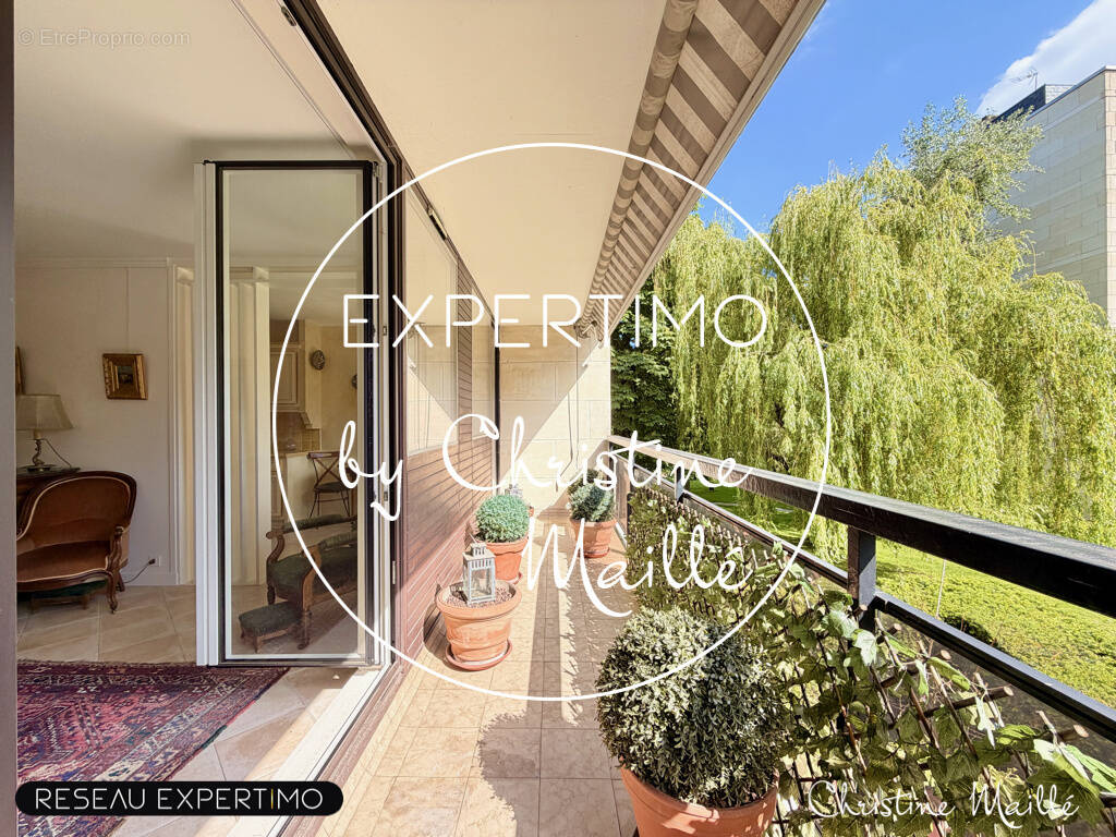 Appartement à VERSAILLES