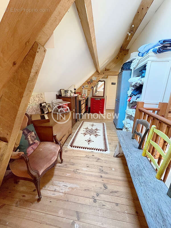 Magnifique longere annee 1711 d une surface de 140 m2 sur 1835 m2 - photo 22