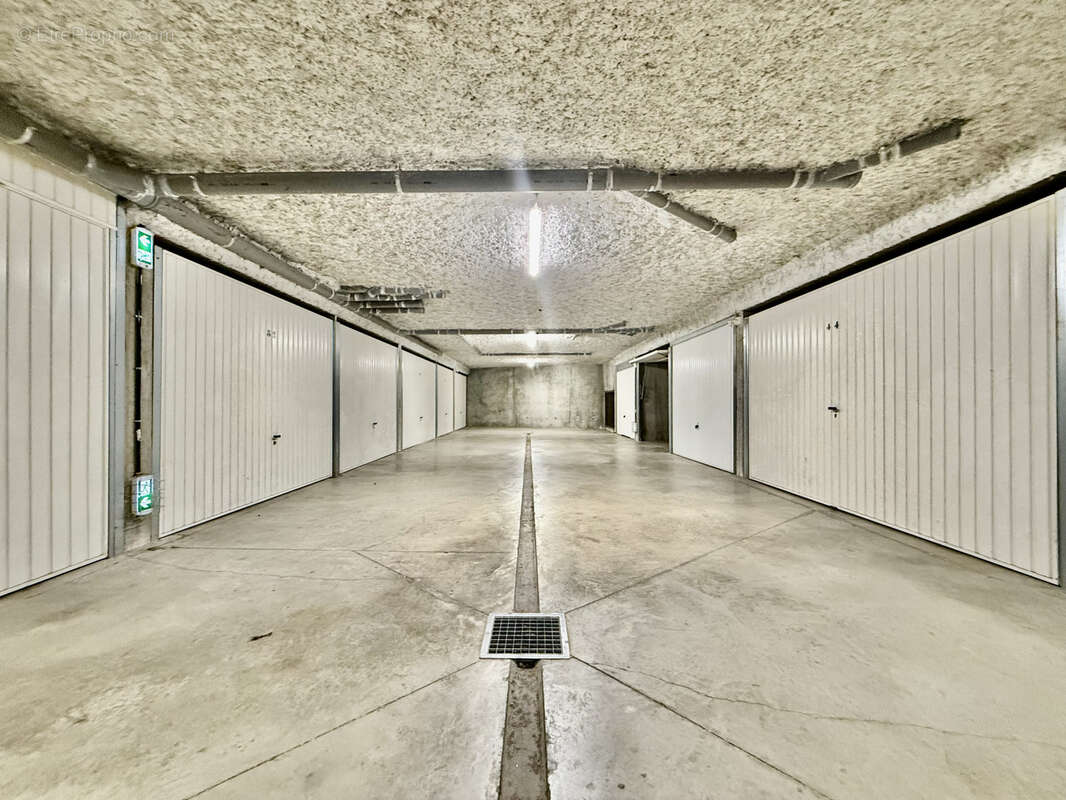 Appartement à L'ISLE-D'ABEAU