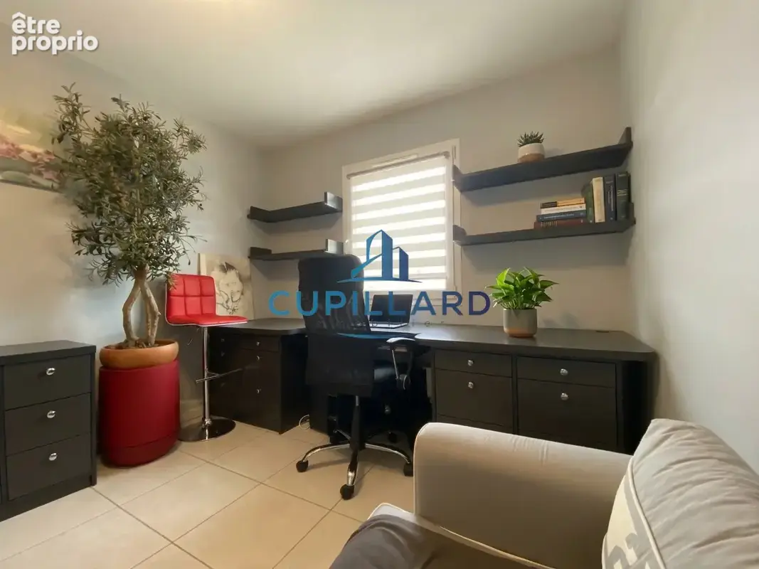 Maison plain-pied - 108m2 - 3 chambres - 1012m2 de terrain - photo 8