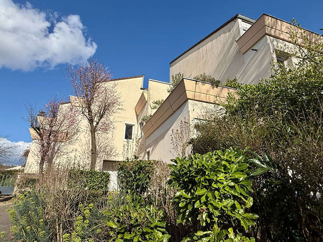 Appartement à YERRES