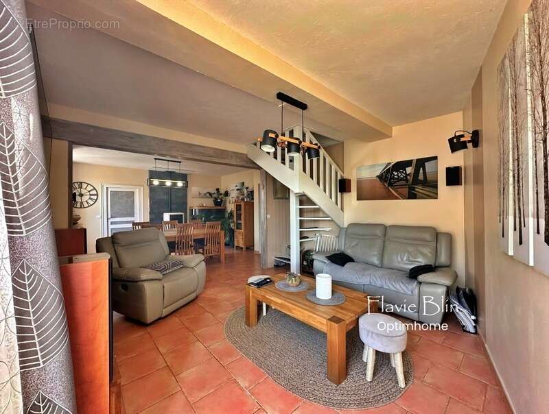 Maison à SEREZ