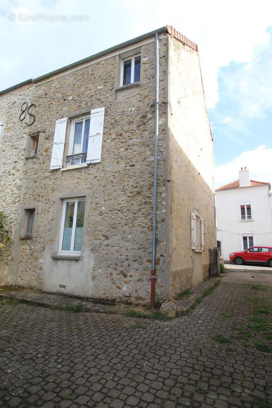 Maison à PERIGNY