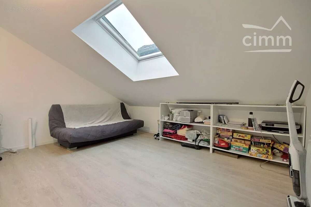 Maison à MONTBONNOT-SAINT-MARTIN