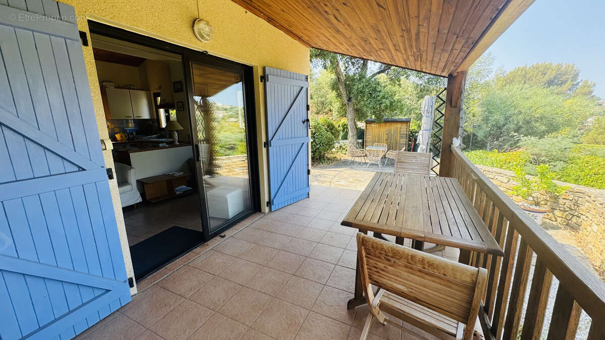 Coup de cœur à Bormes-les-Mimosas   Maison T4 avec vue sur les collines - photo 9
