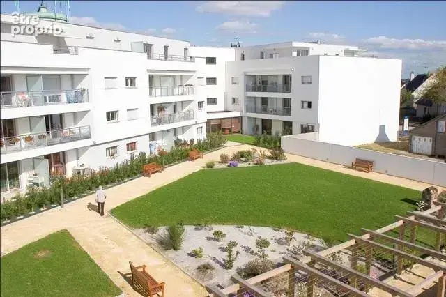 Appartement à LOUVERNE