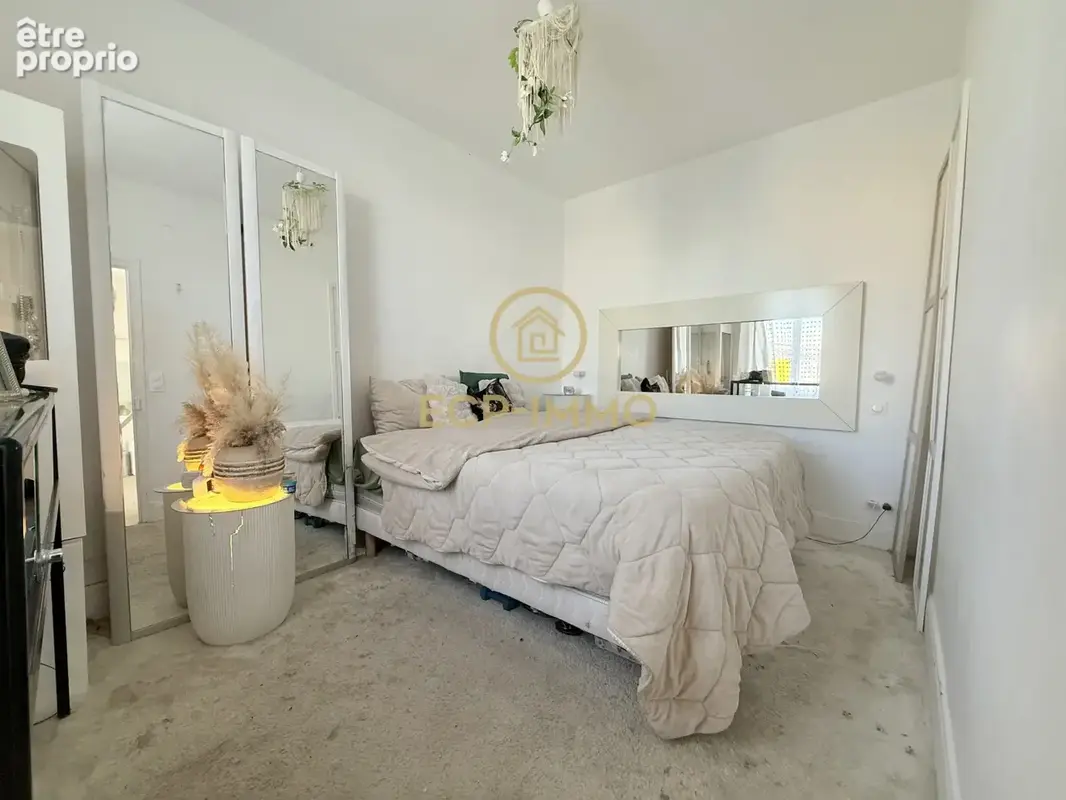 Maison atypique pleine de potentiel   À découvrir ! - photo 3