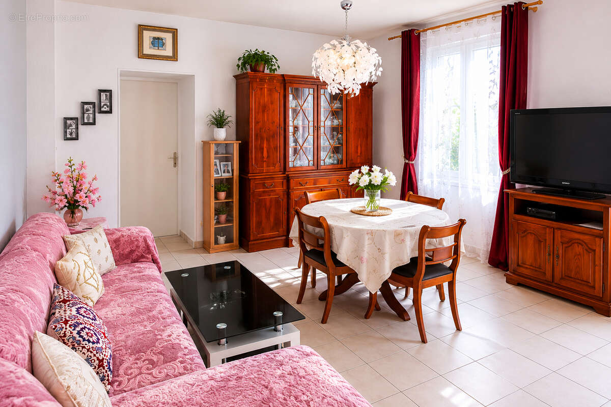 Maison à NOYANT-D'ALLIER