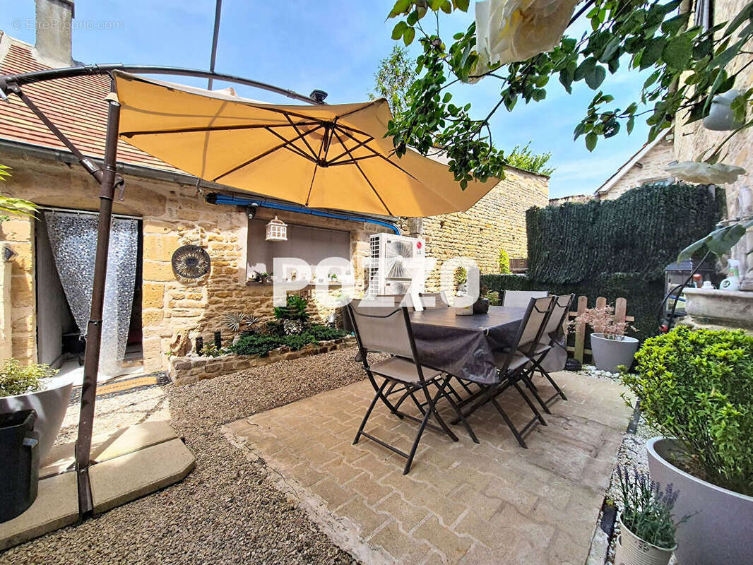 A VENDRE Maison Colombiers -sur-seulles 124 m2 - photo 2