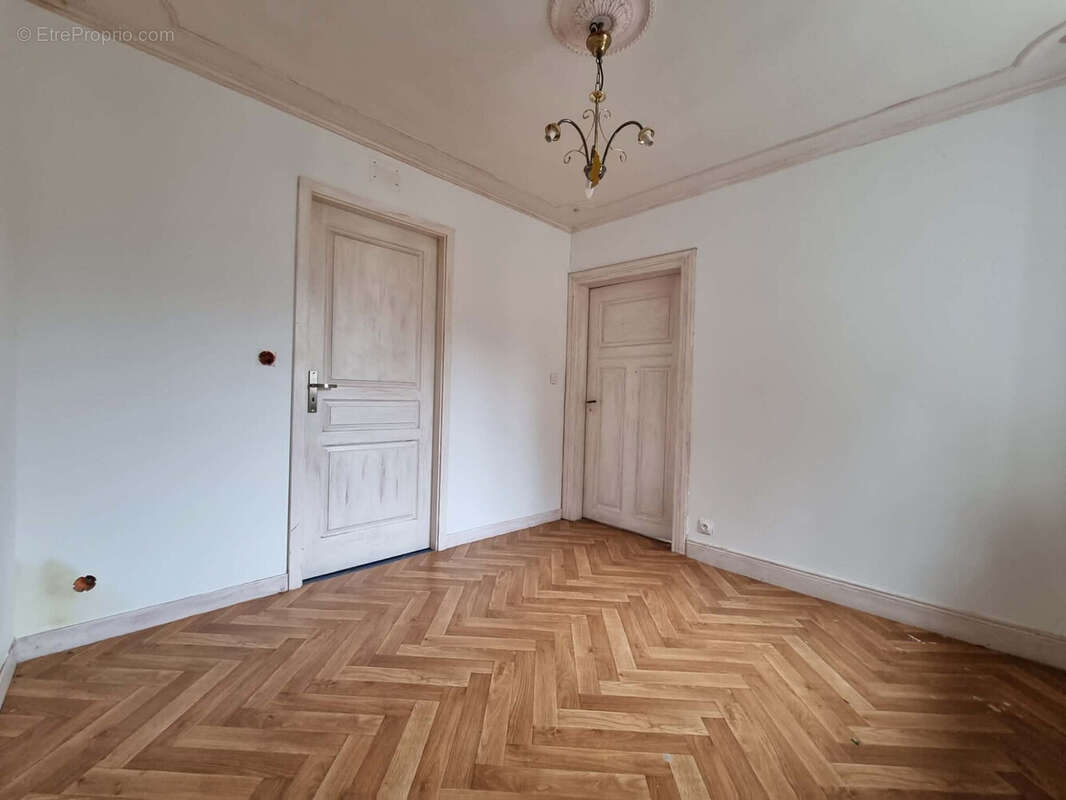 Maison à LUTZELBOURG