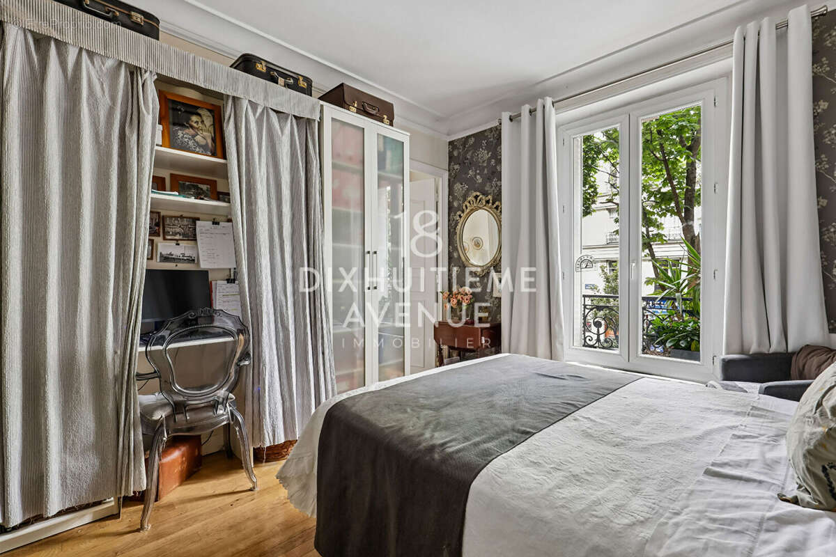 Appartement à PARIS-18E