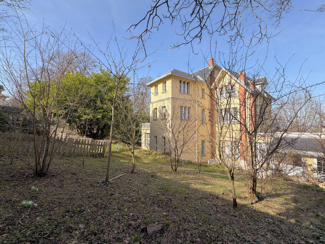 Maison à RUEIL-MALMAISON