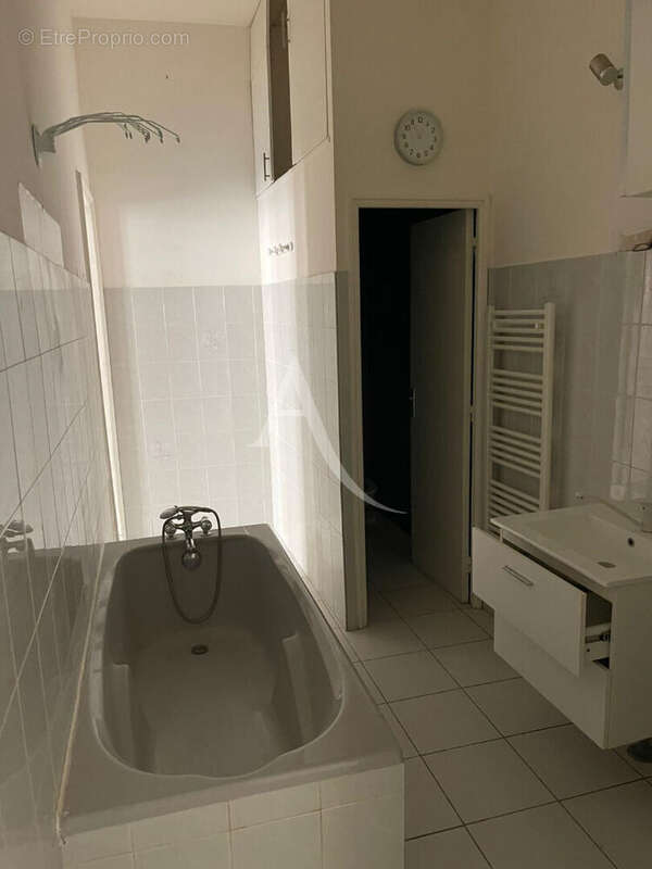 Commerce à LA ROCHELLE