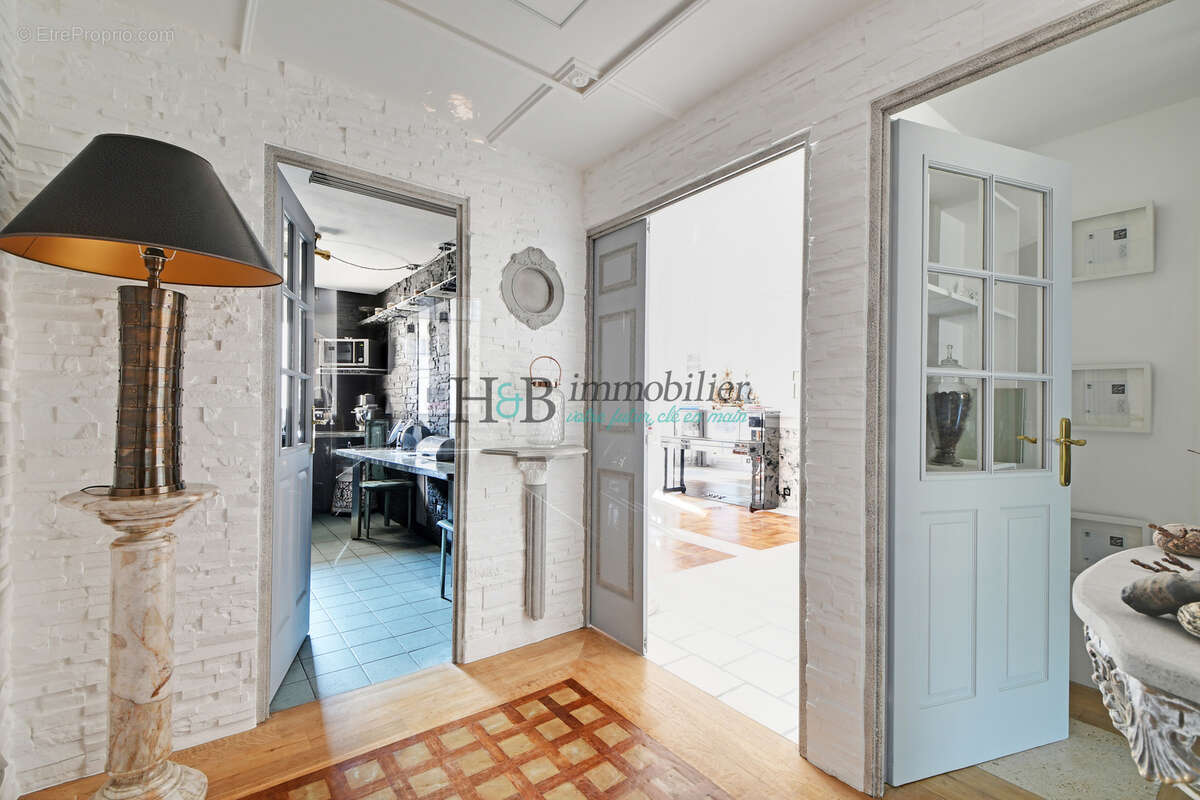 Appartement à MAISONS-ALFORT