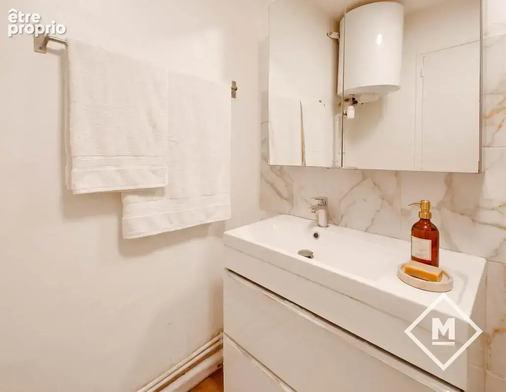 Appartement lumineux T5 65m² Marseille 13003 avec vue dégagée - photo 8