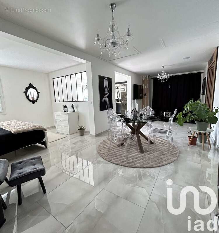 Photo 2 - Maison à BOULANCOURT