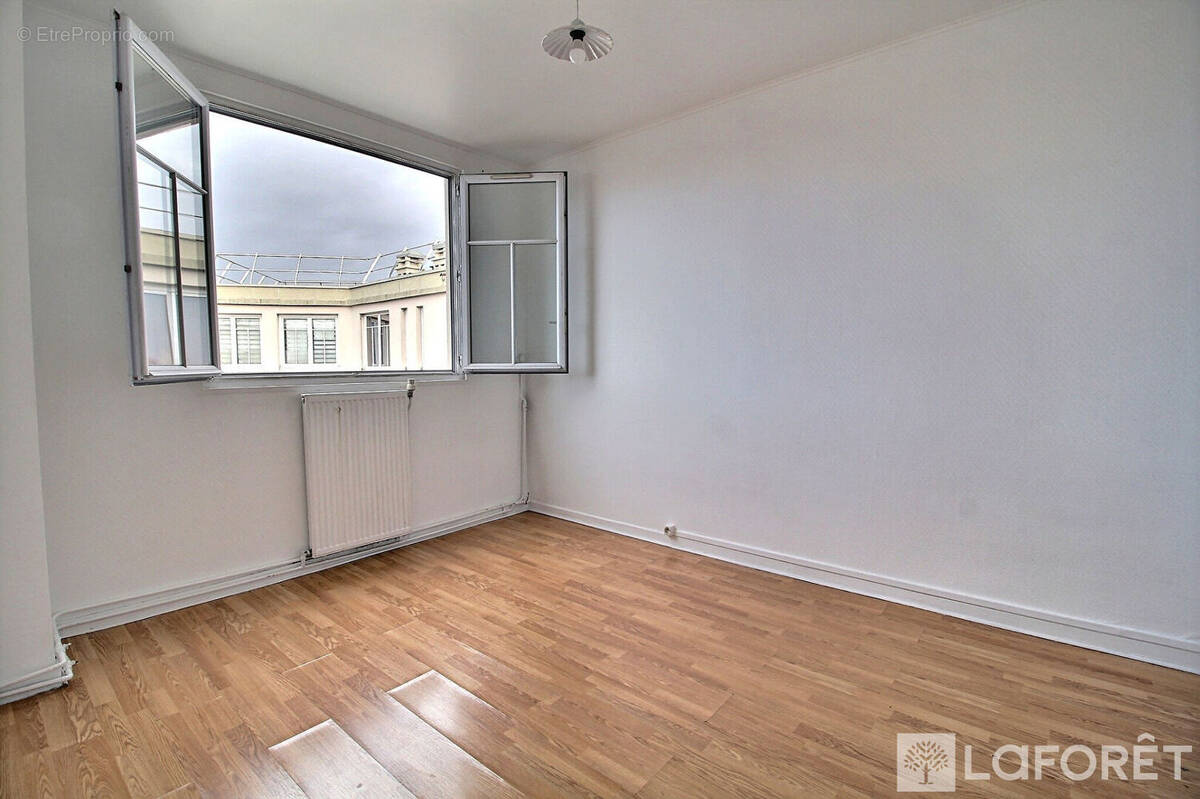 Appartement à BOIS-COLOMBES