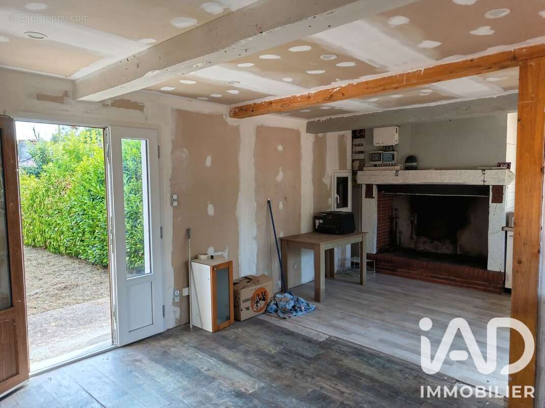 Maison 56 m² à Saint-Laurent  - photo 3