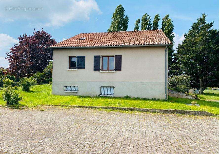 Appartement à CHOUPPES