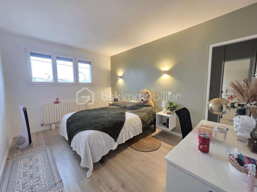 Maison à PONTAULT-COMBAULT