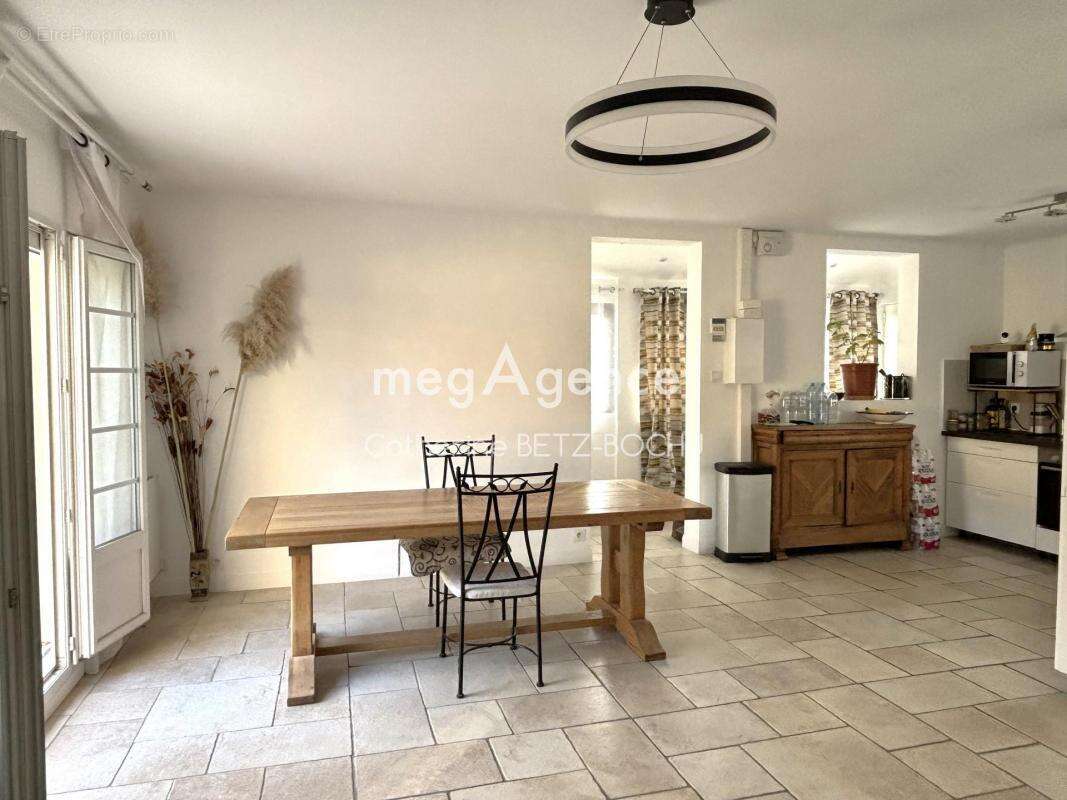 Maison à DEUIL-LA-BARRE