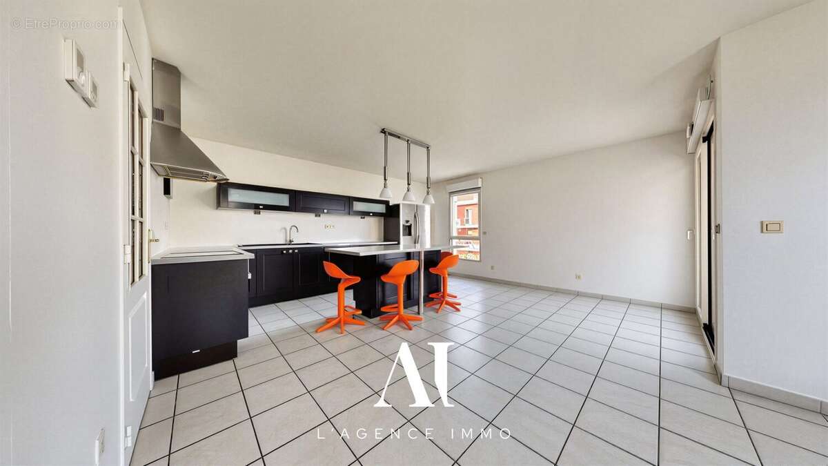 Appartement à PREVESSIN-MOENS