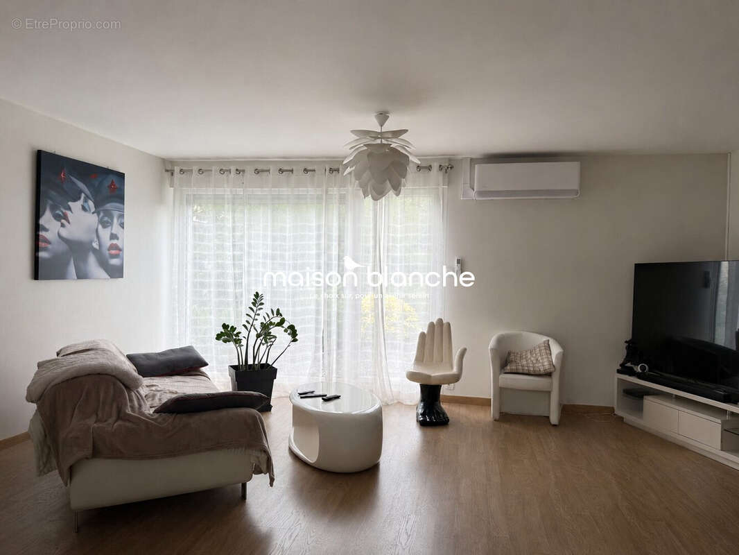 Maison 96 m² à Angers  - photo 3