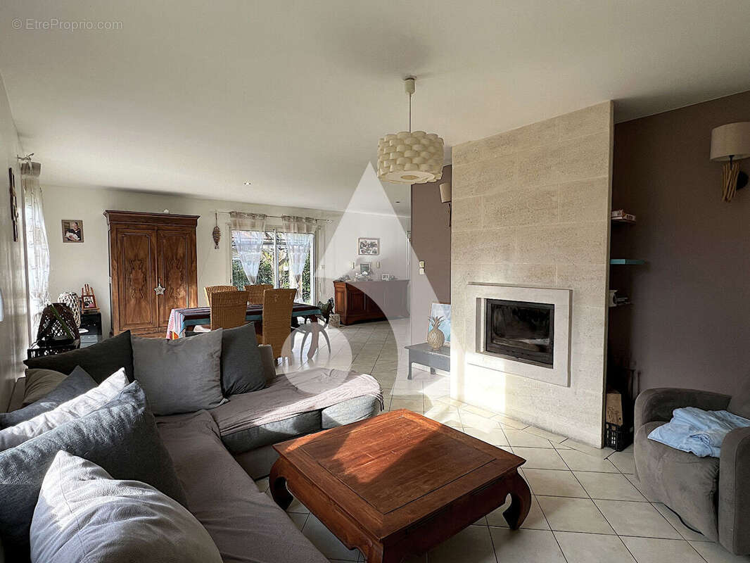 Maison à SAINT-DENIS-DE-PILE