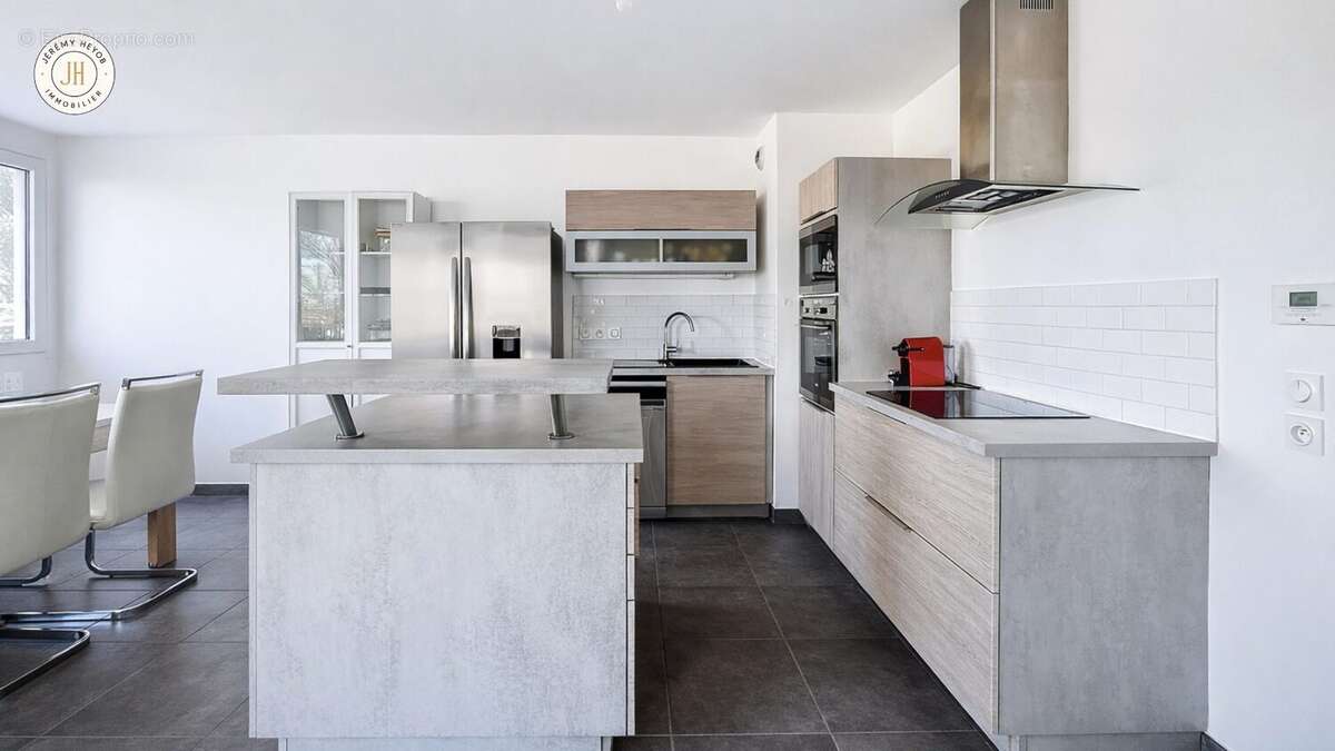 Appartement à SAINT-PRIEST