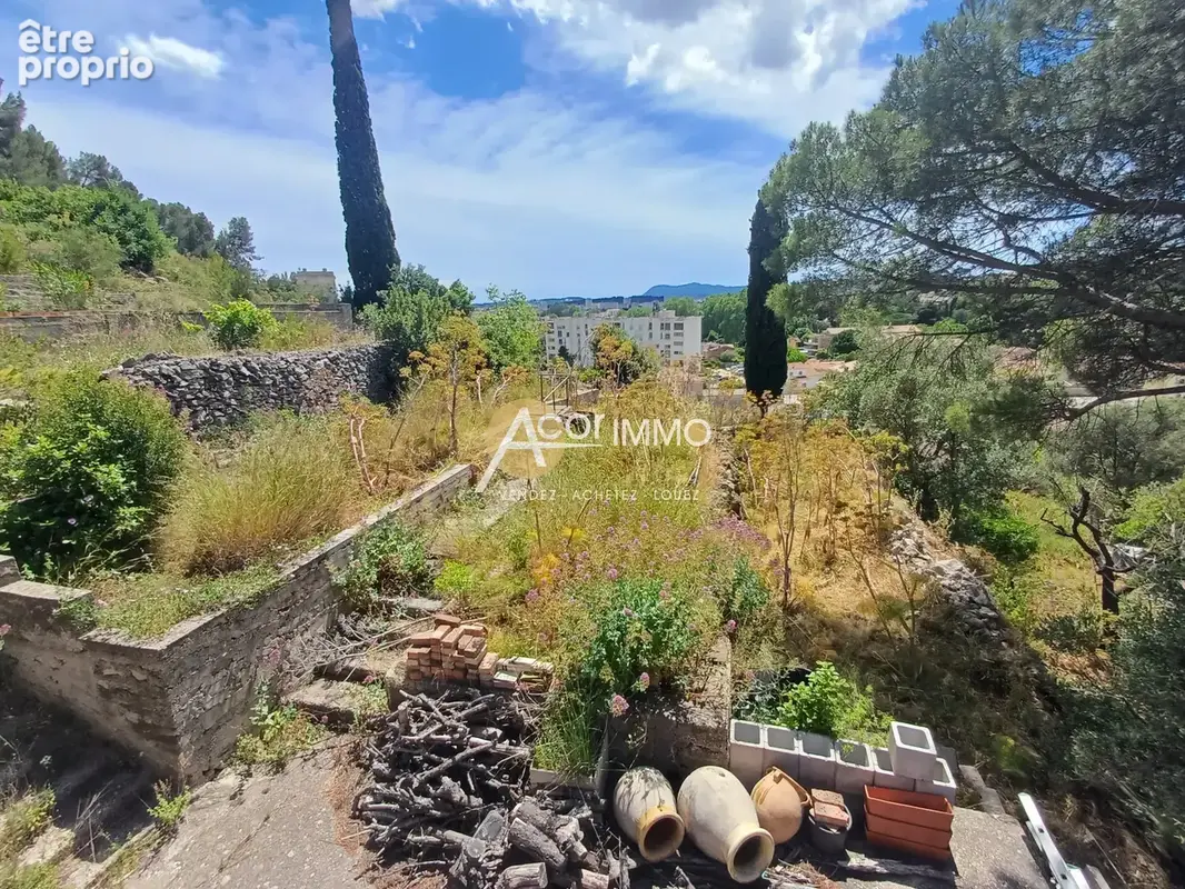 Toulon   une propriété 5 chambres sur  plus de 10 000m2 de terrain - photo 3