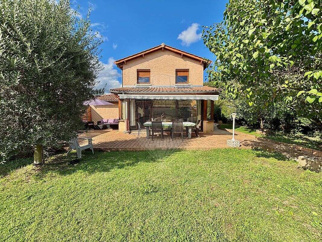 Maison à VILLEFRANCHE-SUR-SAONE