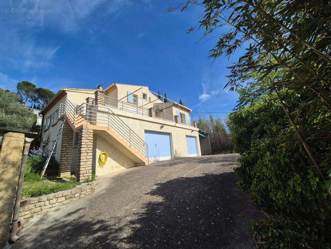 Maison à PONT-SAINT-ESPRIT