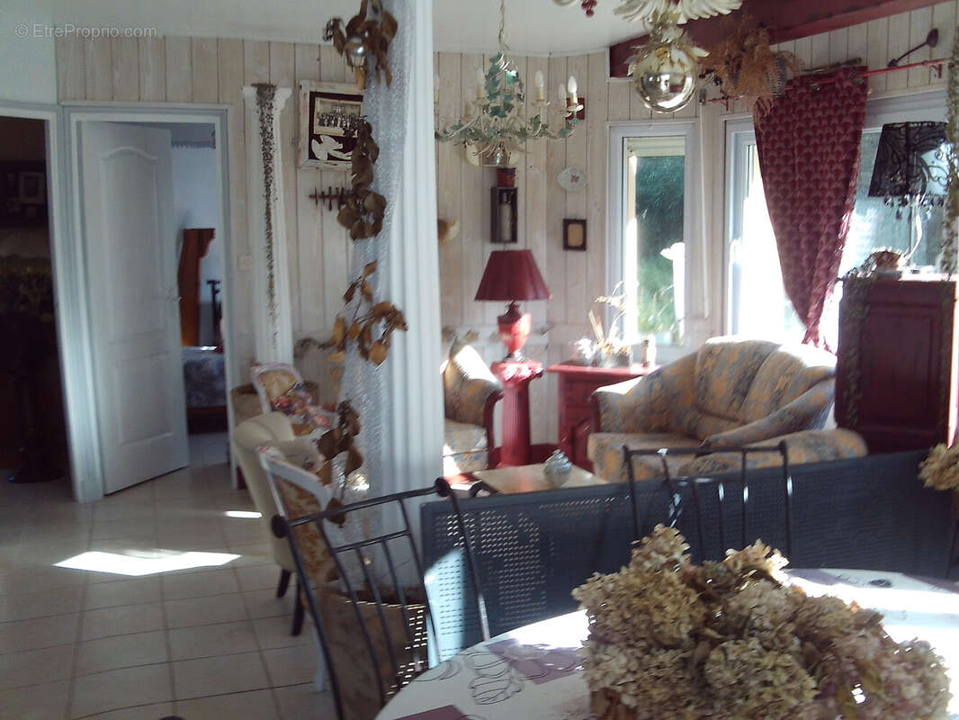 Maison à SAINT-THEGONNEC