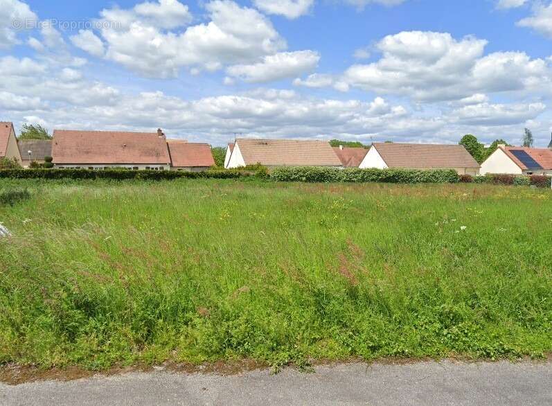 Terrain 643 m² à La Chapelle-Du-Bois  - photo 2