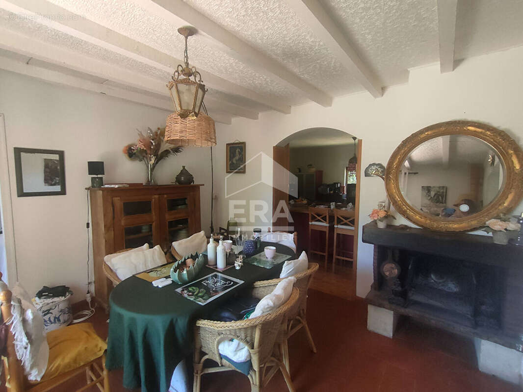 Maison 3 pièces à vendre à Saint-Savin - Terrain de 17200 m² - photo 4