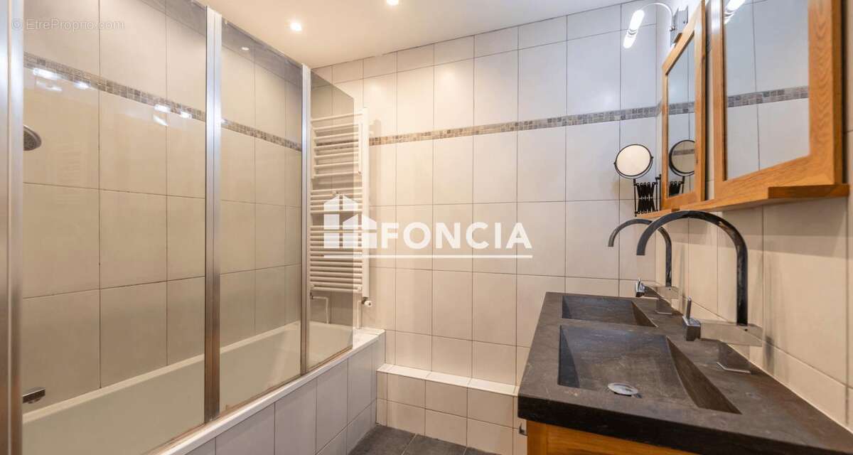 Appartement à CHATILLON