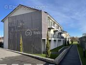 Appartement à SAINT-ETIENNE-DE-SAINT-GEOIRS