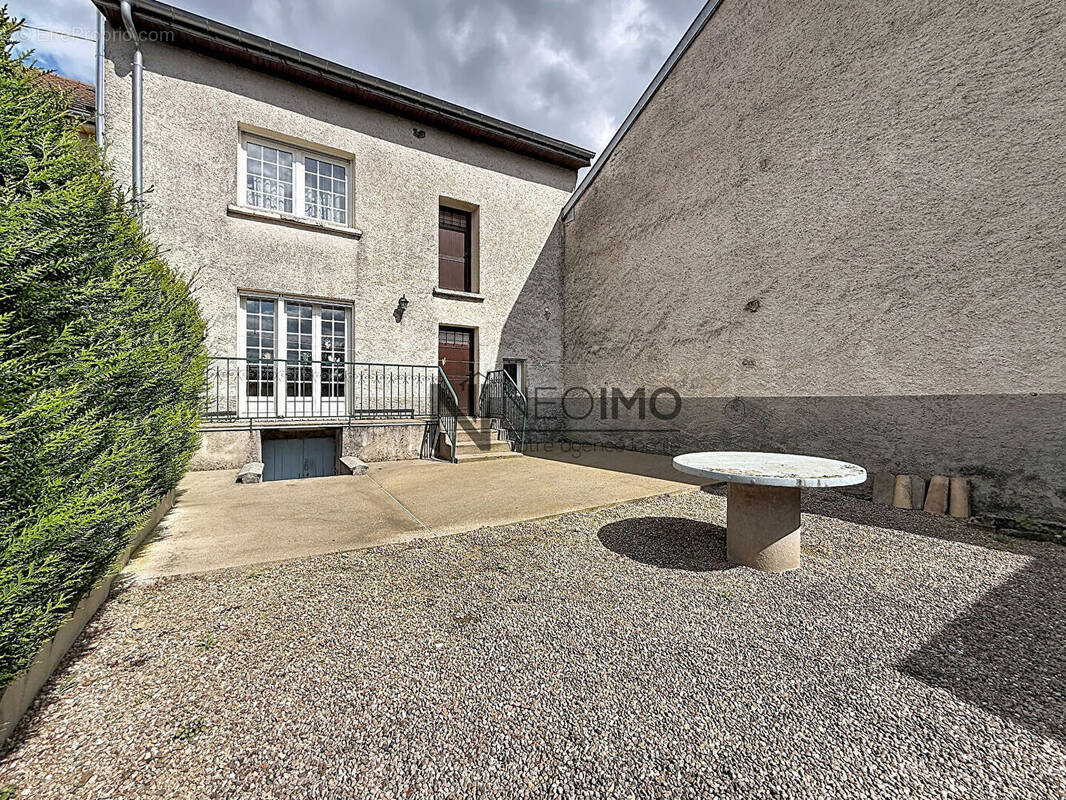 Maison à RUPPES