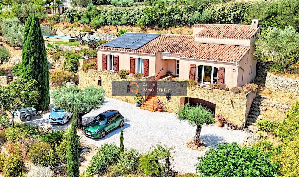 Maison traditionnelle de 150 m2 sur une parcelle de 2335 m2, avec piscine, garage - photo 9